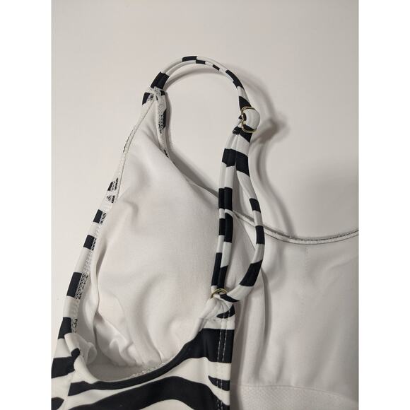 Xhilaration Zebra Print Swimsuit Juniors One Piece Medium Animal Black White - Picture 6 of 9